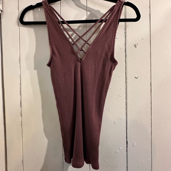 Women's EXPRESS Mauve Sleeveless Top - Picture 1 of 3